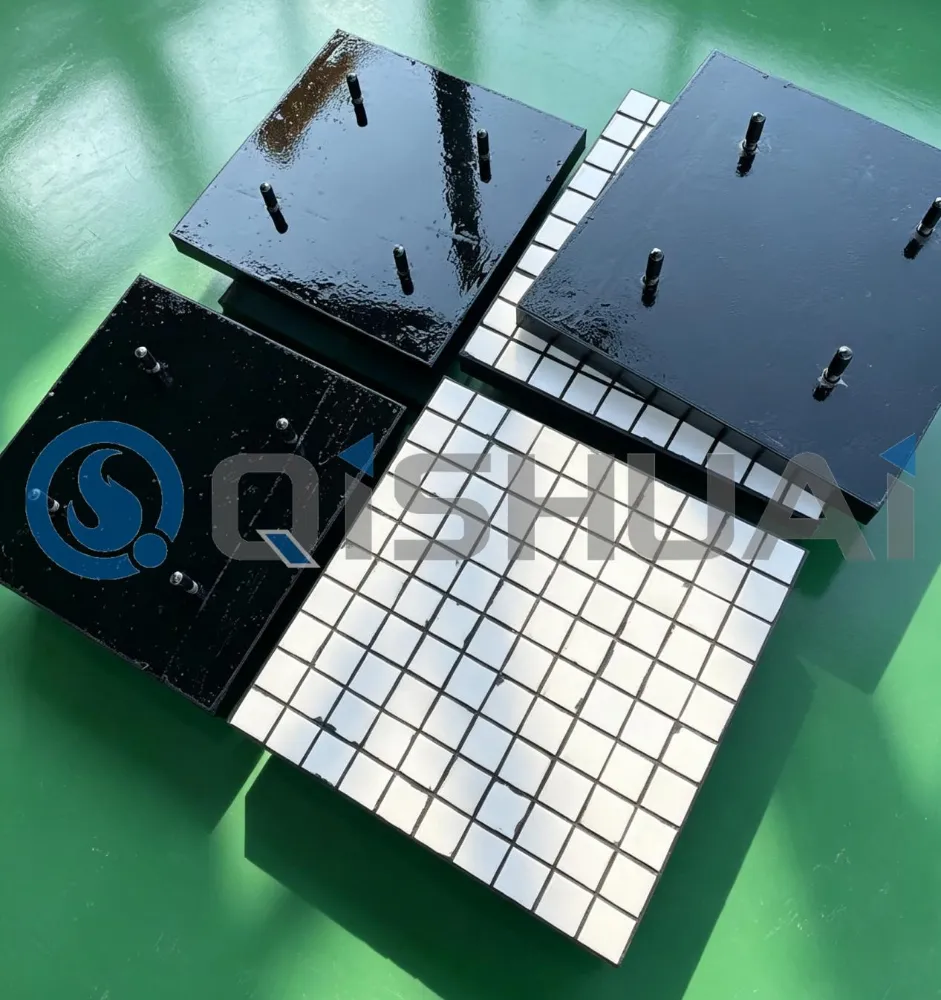 Khi nào bạn nên chọn tấm chịu mài mòn bằng gốm composite cao su thay vì lớp lót bằng gốm hoặc cao su nguyên chất?
